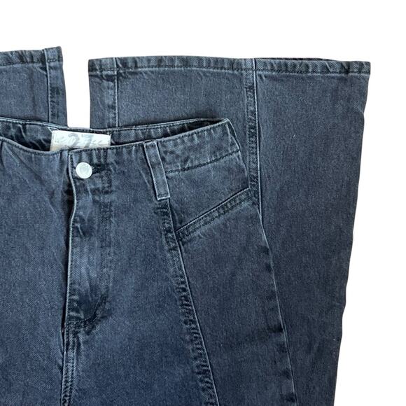 Free People We The Free Women’s Sz 27 High Rise Flare Jeans Black Gray Denim - Picture 7 of 15